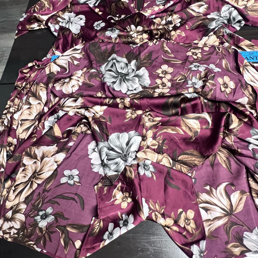Express Purple and Brown Floral Top - Picture 11 of 11